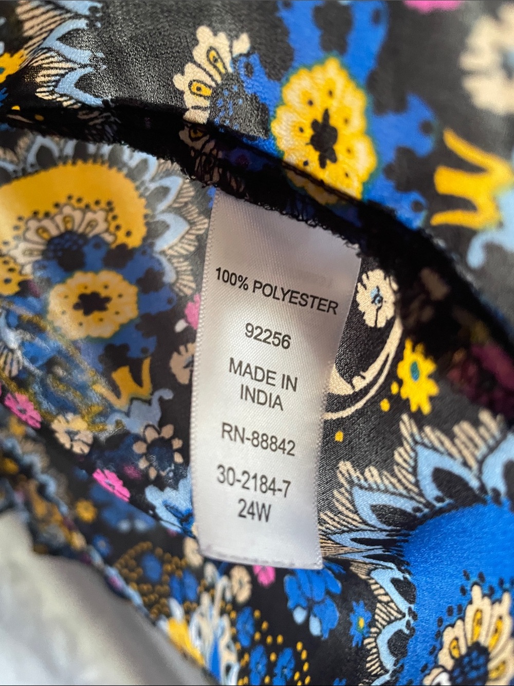 Roaman’s Flowy Floral Top - Picture 6 of 6